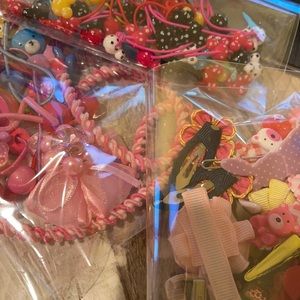 New and Gently used girls hair accessories